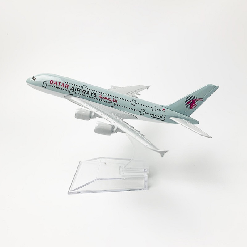 16cm 1/400 Scale Qatar Airways - Model Kit Airplane ulasan dan harga