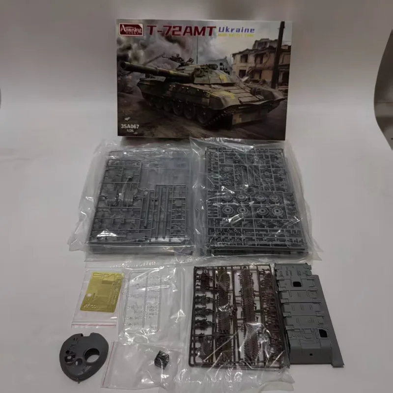 Amusing T-72AMT Ukraine Main B - Model Kit Ukraine ulasan dan harga