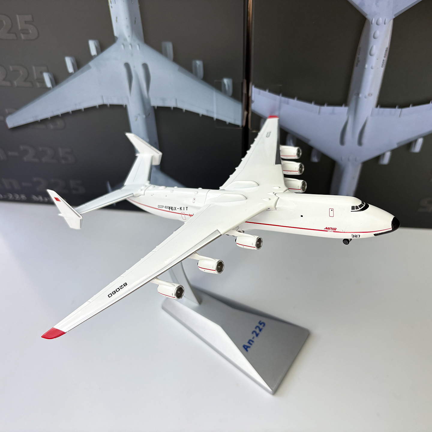 1/400 Scale AN225 Heavy Transp - Model Kit Ukraine ulasan dan harga